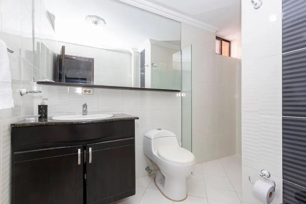 ¡Apartamento Home Laureles Excelente Ubicacion! Medellin Apartment