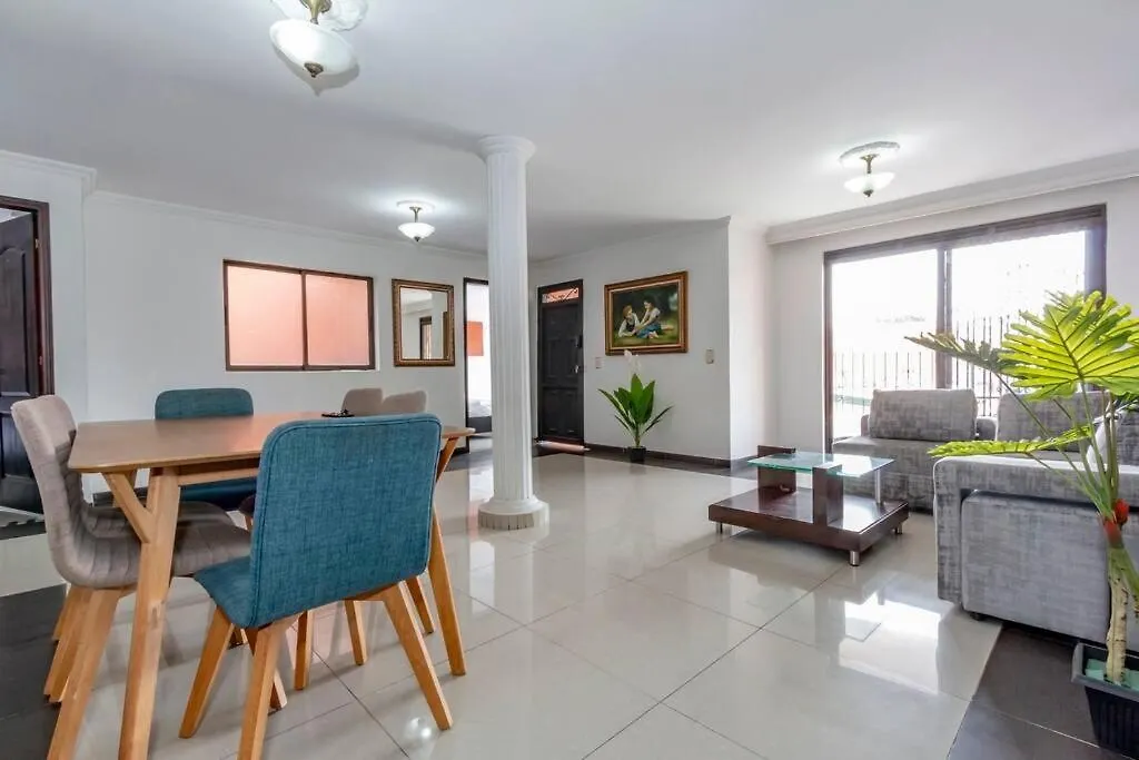¡Apartamento Home Laureles Excelente Ubicacion! Medellin
