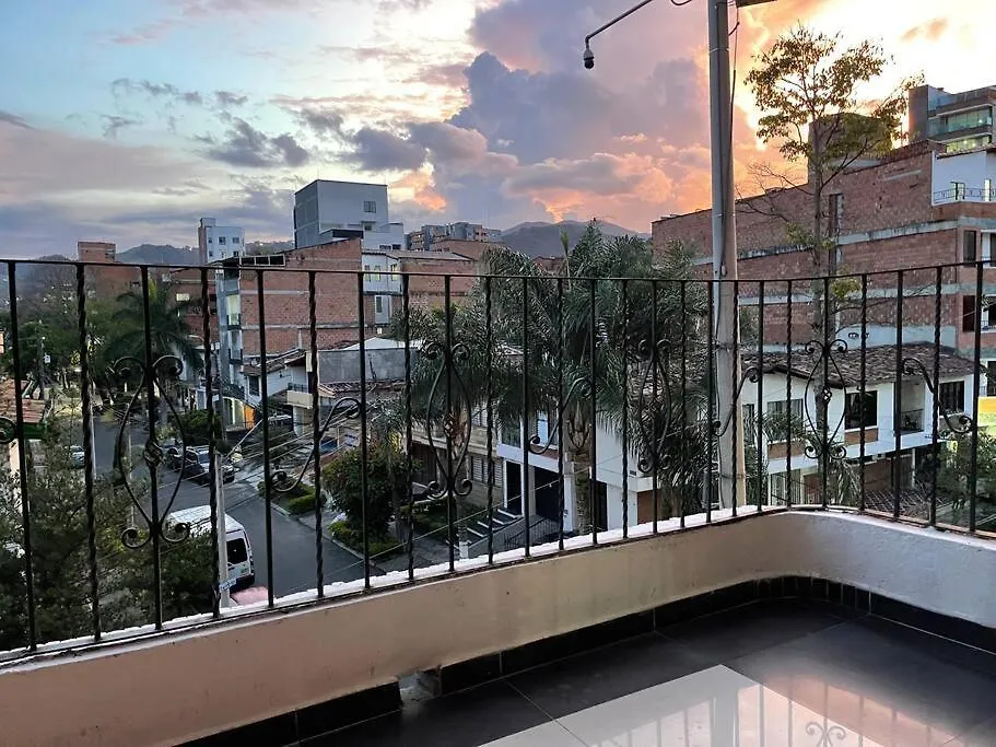 ¡Apartamento Home Laureles Excelente Ubicacion! Medellín 0*,  Colômbia